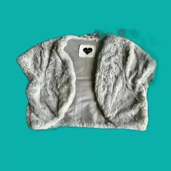 Soulmates <3‎ Faux Fur Crop Vest Light Grey Jr. Size XL - Picture 1 of 8